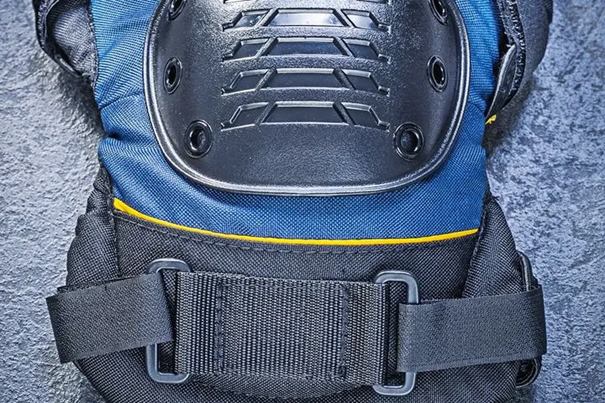 Work trousers with knee pads Ireland